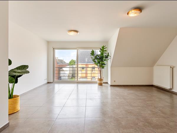 Ruim duplex appartement met 3 slpk gelegen te Houthulst