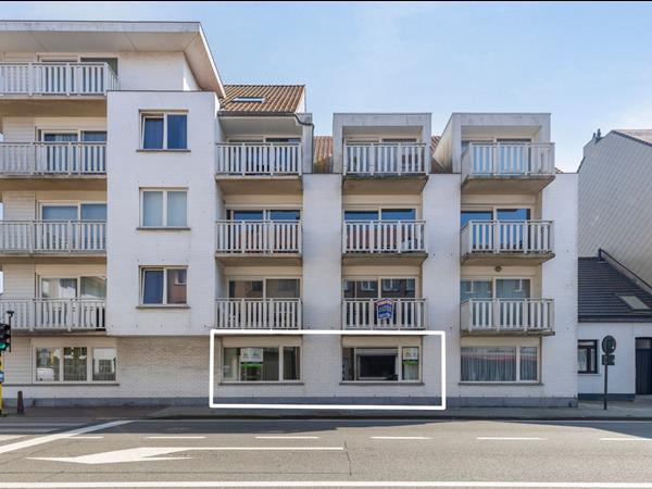 Gelijkvloers appartement met 1 slpk in centrum De Panne