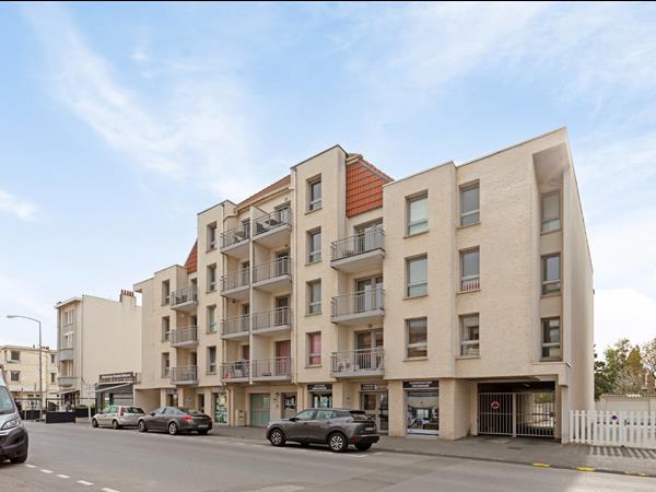 Gelijkvloers appartement met groot zongericht terras gelegen te Bray-Dunes