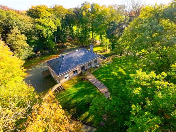 Villa op domein van 1,28ha gelegen te Houthulst in oase van groen